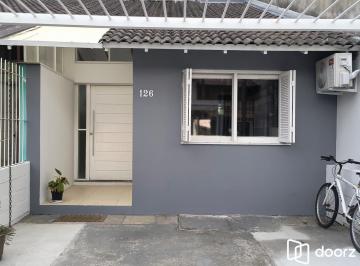 Casa · 75m² · 2 Quartos · 3 Vagas · Casa à venda - em Aberta dos Morros