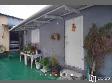 Casa · 50m² · 2 Quartos · 1 Vaga · Casa com Pátio, 2 Quartos, vaga de garagem no Bairro Passos Das Pedras.