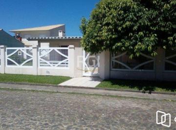 Casa · 231m² · 3 Quartos · 6 Vagas · Casa à venda - em Xangri-Lá
