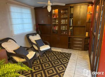 Apartamento · 134m² · 3 Quartos · 2 Vagas · Cobertura com 03 quartos e 01 suíte e 02 vagas no Bairro Sarandi