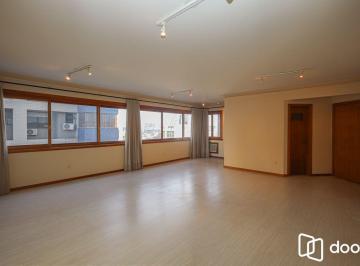 Apartamento · 136m² · 3 Quartos · 2 Vagas · Apartamento a venda no bairro Auxiliadora