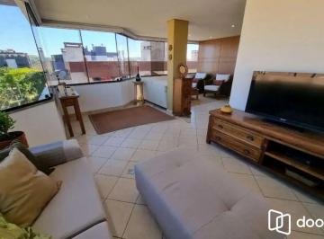 Apartamento · 265m² · 4 Quartos · 3 Vagas · Cobertura com 4 dormitórios, 2 suítes, lavabo e 3 vagas de garagem.