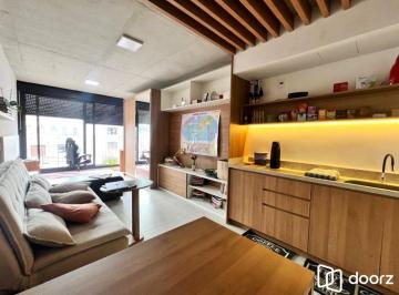 Apartamento · 33m² · 1 Quarto · STUDIO SEMIMOBILIADO NA AV. VENÂNCIO AIRES PRÓXIMO AO HPS, UFRGS, HOSP. CLINICAS
