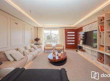 Casa · 281m² · 3 Quartos · 2 Vagas · Casa à venda - na Chácara das Pedras