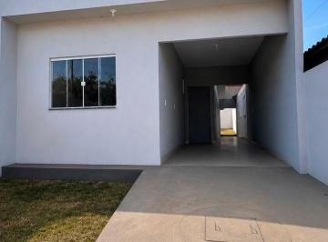 Casa de 3 quartos, Aparecida de Goiânia · Oportunidade | 3Q sendo 1 suíte | Área de serviço | 180 m²