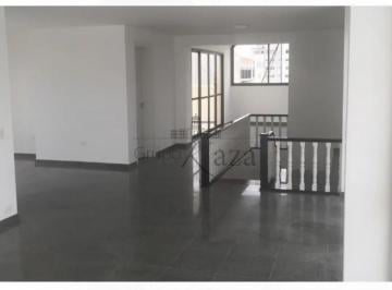 Apartamento en Aluguel de 6 quartos Jardim Santo Amaro · OTIMA OPORTUNIDADE DE LOCAÇÃO NO BAIRRO ALTO DA BOA VISTA