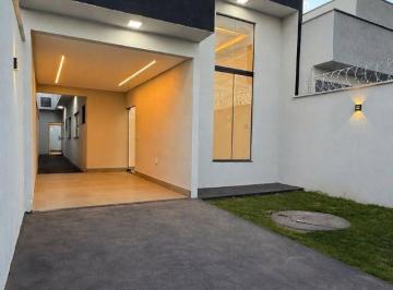 Casa de 3 quartos, Aparecida de Goiânia · Oportunidade | 3Q sendo 1 suíte | Churrasqueira revestida a carvão | 180 m²