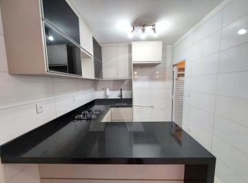 Casa · 42m² · 2 Quartos · 1 Vaga · Casa térrea com 2 quartos, sala, cozinha, banheiro, área de serviço, 1 vaga