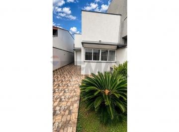 Casa · 178m² · 2 Quartos · 3 Vagas · Imóvel para Locação! 🏡✨ 📍 Próximo ao mar,
