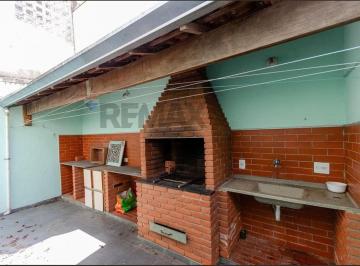 Casa · 300m² · 2 Vagas · Eu já posso imaginar você e sua Família morando aqui!