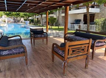 Casa · 133m² · 3 Quartos · 2 Vagas · Casa a venda em Condominio Fechado na Praia de Camboinha