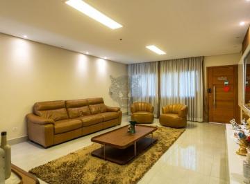 Casa · 185m² · 3 Quartos · 5 Vagas · Sobrado para venda e locação em Chácara Inglesa com 3 quartos, sendo 1 suíte, 185m²