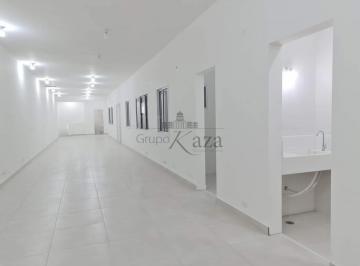 Comercial · 150m² · 9 Quartos · 1 Vaga · Casa Comercial - Brooklin - 200m².