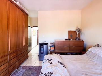 207886fb-52d3-40d6-991b-65dabe99a1e4 · Imperdível sobrado para venda em Cibratel II com 2 quartos, sendo 2 suítes, 150m²