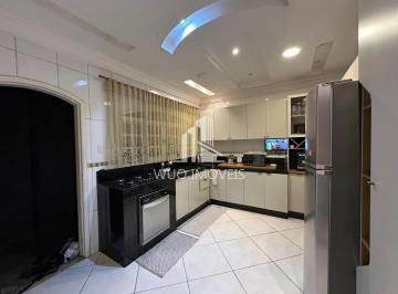 Casa · 300m² · 3 Quartos · 2 Vagas · Casa para Venda no bairro Jardim Pararangaba - São José dos Campos/SP