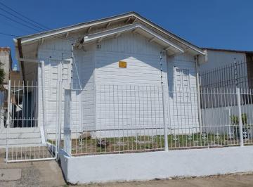 Casa · 180m² · Salão Comercial ou Residencial, em ótima localização, com sala auxiliar, 3 banheiros, e pátio. Terre
