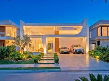 Casa · 165m² · 4 Quartos · 2 Vagas · OPORTUNIDADE EM CONDOMÍNIO FECHADO