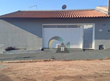 1b7b40cb759b3a12ea19082028367d7a76e5d218 · Casa com 2 dormitórios, Sala, cozinha ampliada, WC social, lavanderia, quarto. À venda, 107 m² por R