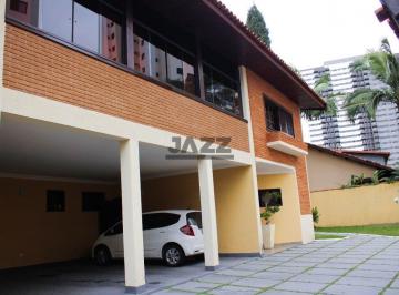 Casa · 689m² · 8 Quartos · 3 Vagas · Casa de Alto Padrão à Venda | Jardim Esplanada II