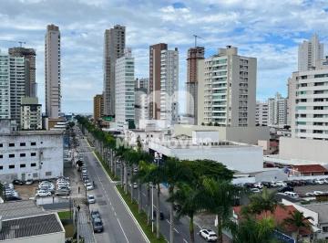 Apartamento · 3 Quartos · Apartamento à venda - no Centro