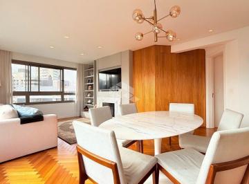 Apartamento · 120m² · 3 Quartos · 2 Vagas · Apartamento com 3 quartos e 120m² à venda em Petrópolis, Porto Alegre.