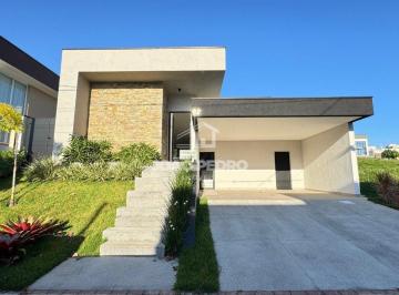 Casa · 315m² · 3 Quartos · Casa à venda - em Taubaté