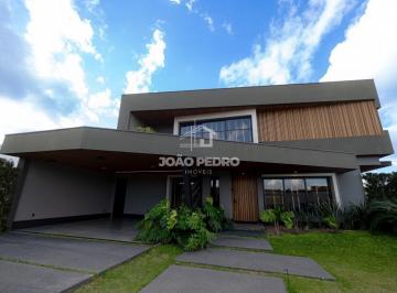 Casa · 550m² · 4 Quartos · Casa à venda - em Taubaté