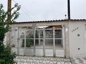 Casa · 106m² · 2 Quartos · 3 Vagas · Espaçosa Casa Geminada 2 Quartos no Maracanã, Praia Grande - Venda