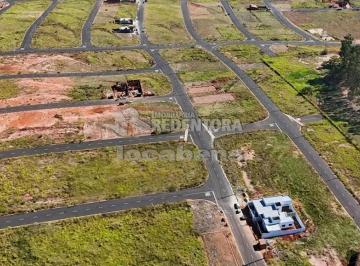 Terreno · 218m² · Terreno no Eplatz com 218,96 m² - Primeira Rua do Bairro - O lote fica de fundos para as casas do Fr
