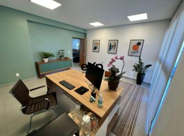 Comercial · 25m² · Excelente Oportunidade no Centro de Caieiras: Sala Comercial Mobiliada de 25 m²