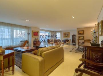 Apartamento · 240m² · 3 Quartos · 3 Vagas · No coração do Água Verde, o Condomínio Zermatt, Alugue ou Compre!