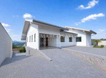 Casa · 222m² · 3 Quartos · 5 Vagas · Casa Alto Padrão com 3 Quartos no Bairro Salto do Norte - Blumenau