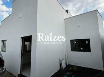 Casa · 60m² · 2 Quartos · 2 Vagas · Casa a Venda com 2 Quartos com Suite Bairro Jardim Europa