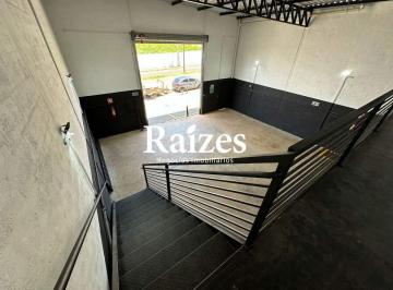 Comercial · 200m² · 3 Vagas · Galpão/Loja de 165m² de Área Construída na Região do Camaru com Pé-Direito de 6m e Estacionamento
