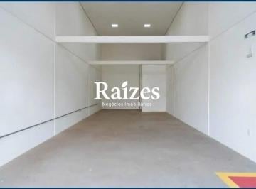 Comercial · 77m² · 6 Vagas · Loja de 77m² em Galeria de Esquina com Estacionamento Frontal e Habite-se