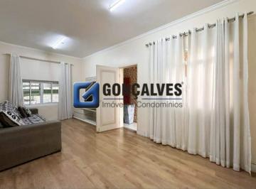 Casa · 140m² · 4 Quartos · 2 Vagas · Sobrado para aluguel no Planalto (São Bernardo do Campo) com 4 dorms, 1 suíte e 2 vagas