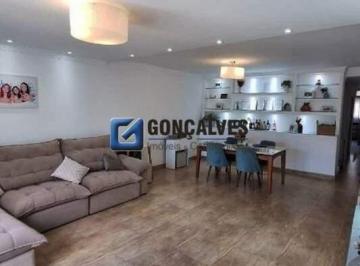 Casa · 269m² · 4 Quartos · 4 Vagas · Sobrado à venda em São Bernardo do Campo (Nova Petrópolis) | 4 dorms, 2 suítes, varanda gourmet e 4