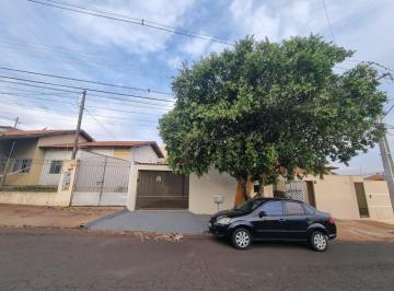 Casa · 100m² · 3 Quartos · 1 Vaga · Casa geminada com 3 quartos à venda no Jardim Santa Alice em Londrina.