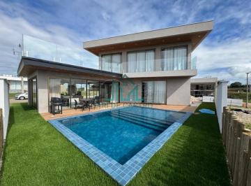 Casa · 469m² · 4 Quartos · 4 Vagas · Casa com 4 Suítes e Piscina, Rooftop com Vista Mar para a Praia do Marcineiro na Rota Ecológica dos