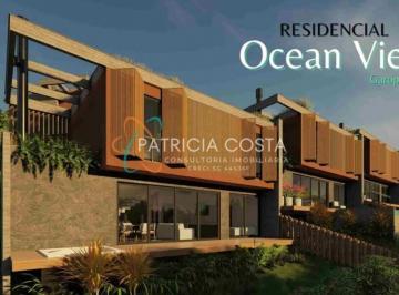 Casa · 119m² · 2 Quartos · 1 Vaga · Casa de Alto Padrão com Vista para o Mar | Residencial Ocean View - Garopaba/SC