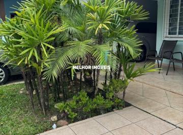 Casa · 200m² · 3 Quartos · 3 Vagas · Casa á venda com 3 dormitórios sendo uma suíte no centro de Itapema.