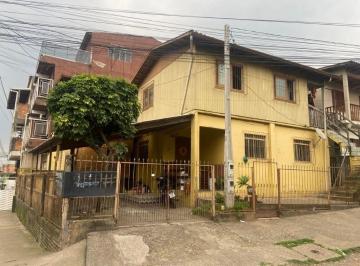Casa · 250m² · 8 Quartos · 2 Vagas · Casa à venda no bairro Vila Anair - Cachoeirinha/RS