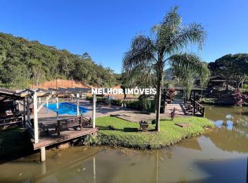 Rural · 14000m² · 8 Quartos · Chacara a venda em Camboriú com 14.000 m²