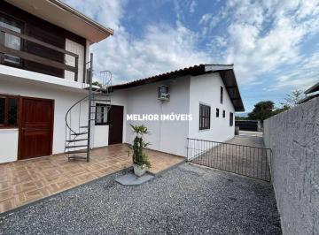 Casa · 210m² · 4 Quartos · 4 Vagas · Casa à venda no Bairro Jardim Dourado em Porto Belo - SC