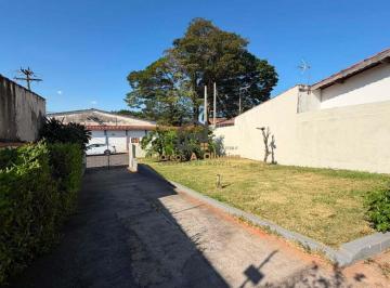 Casa · 1 Quarto · 3 Vagas · Casa Alvenaria para Aluguel em Jardim Alvinópolis Atibaia-SP