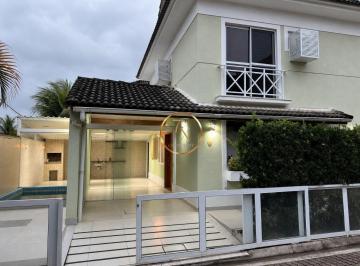 Casa · 250m² · 4 Quartos · 1 Vaga · Casa Alto Padrão em Recreio dos Bandeirantes, Rio de Janeiro/RJ
