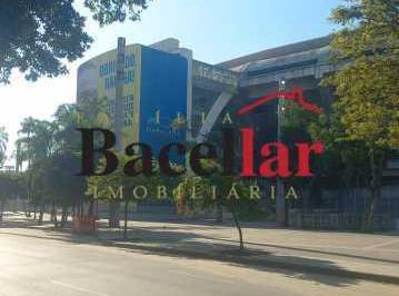 Apartamento · 80m² · 2 Quartos · Apartamento : Padrão / Residencial / Maracanã