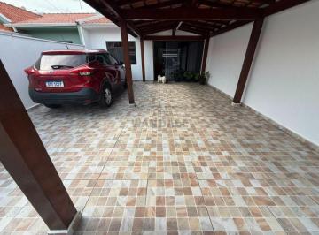 Casa · 73m² · 3 Quartos · 2 Vagas · CASA COM 3 QUARTOS, SUITE E EDICULA COM CHURRASQUEIRA