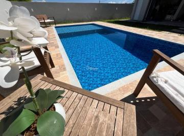 Casa de 3 quartos, Embu das Artes · Casa de Condomínio para venda em Bella Vittà Vista Verde de 242.00m² com 3 Quartos, 3 Suites e 6 Gar