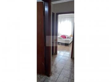 Casa · 200m² · 2 Quartos · 3 Vagas · Casa para venda em Jardim Santo Antônio de 200.00m² com 2 Quartos e 3 Garagens